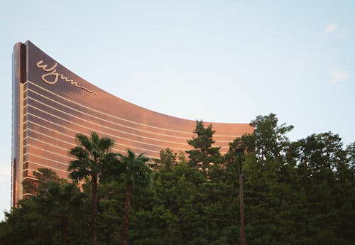 Bet99 Poker: Tips, Strategies, And Game Insights