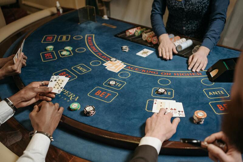 Bet99 Poker Room Features & Game Options